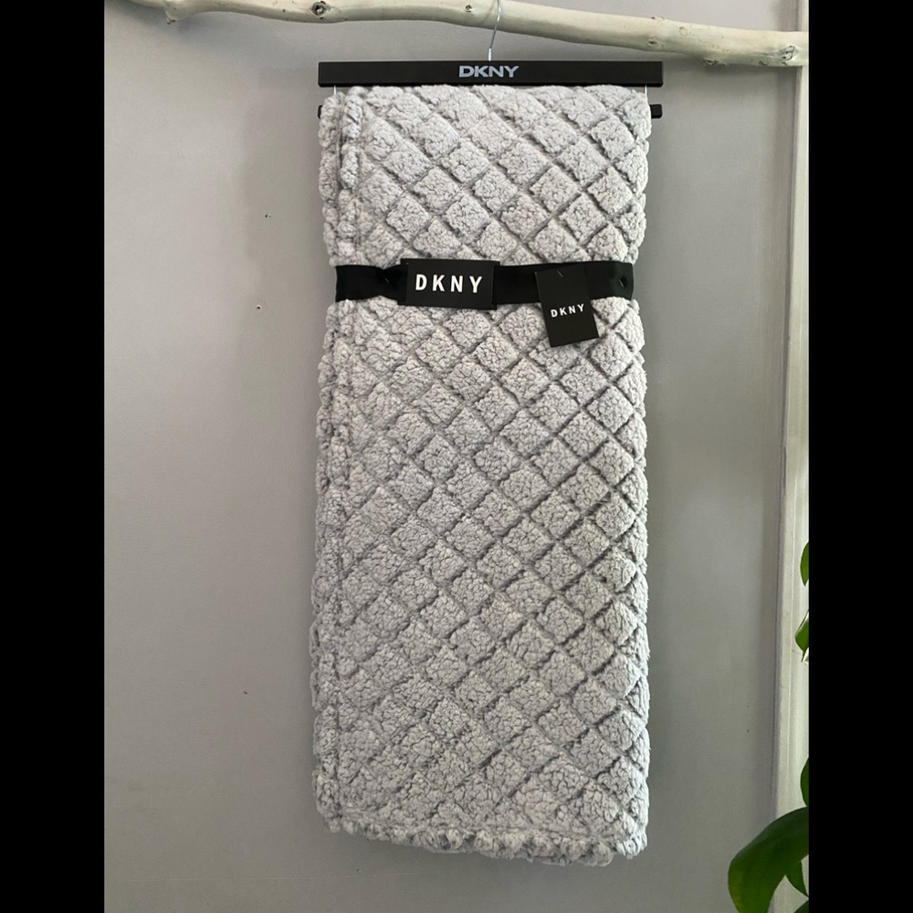 DKNY Cozy Throw Blanket